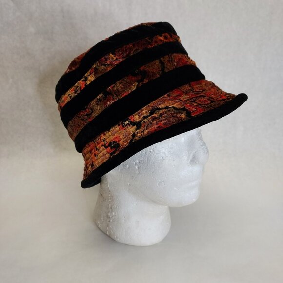 Scala Collezione Bucket Hat Women's Black Floral Stripe Velvet Velour Cloche O/S - Picture 1 of 14